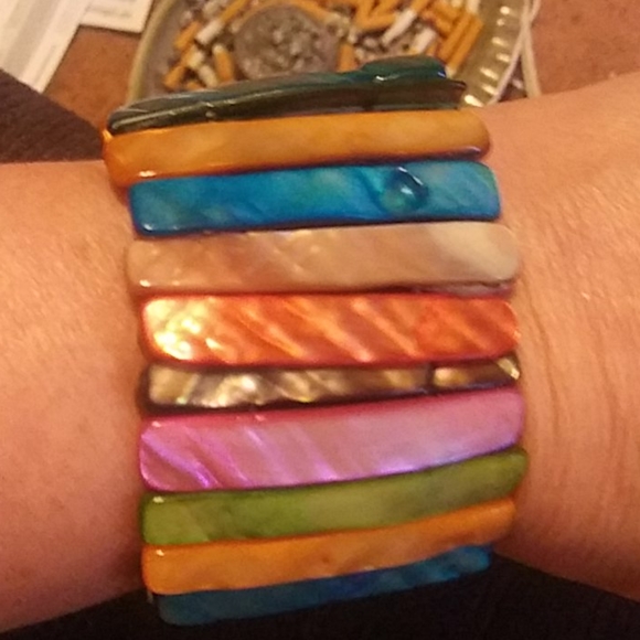 Vintage Jewelry - 🌛 Amazing multicolored Abalone Bracelet